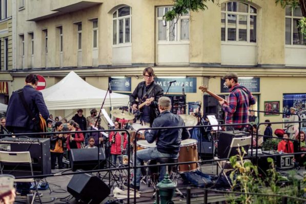 METAWARE-beim-Reindorfgassenfest-2017-c-Georg-Cizek-Graf